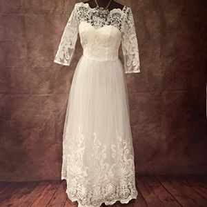 Chi Chi London White Bridal Dress 10